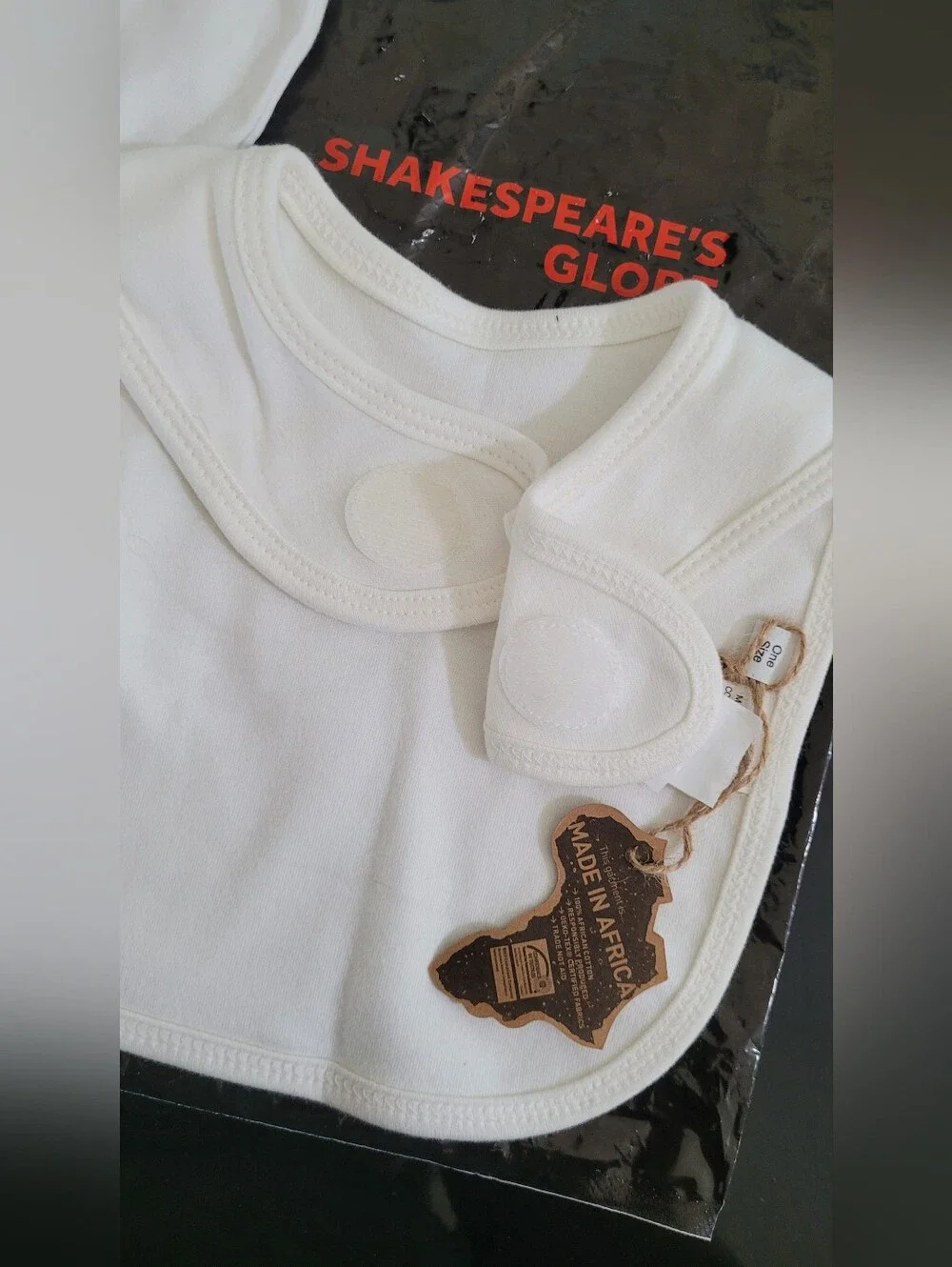 NWT | Babybugz Shakespeare Quotes Onesie Bodysuit & Bibs Set 6-12M